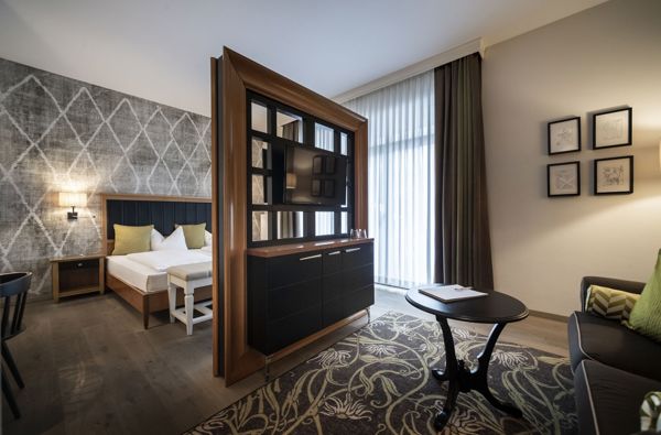 Post Hotel – Tradition & Lifestyle****s - LOW©Alexfilz 1596