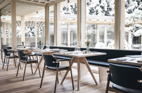 Sensoria Dolomites ****s - Dsc05922snowv003